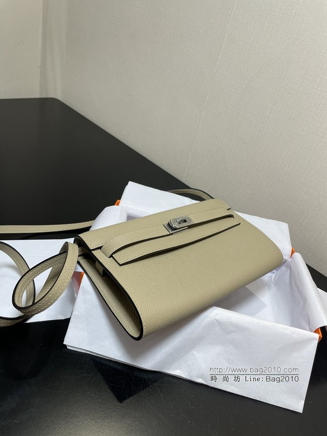 Hermes女包 愛馬仕Kelly woc小挎包 淺灰epsom皮凱麗斜挎包  tdh2351